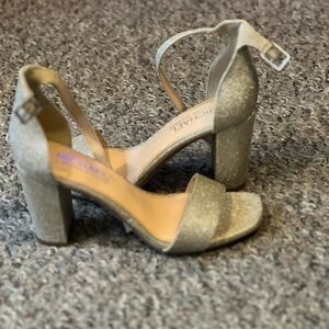 Worn once 
Silver sparkle Michael Shannon heels